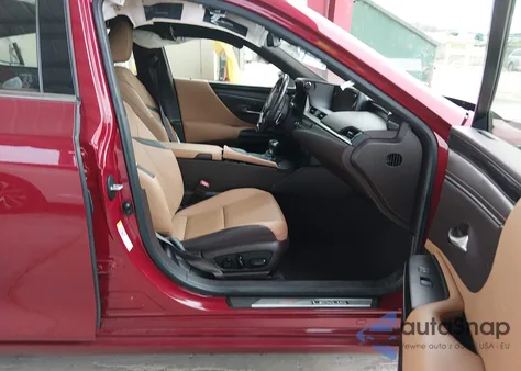 2019 Lexus Es 300H из США, поврежденный, VIN JTHB21B17K2021965